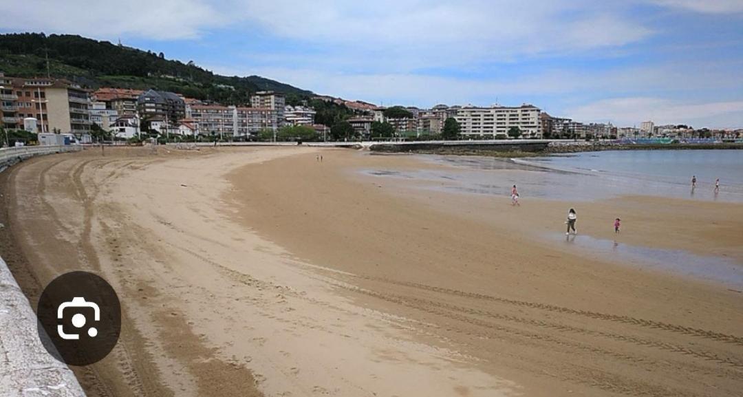 Apartamento Castro Urdiales Con Garaje Y Piscina ,Cerca Playa 外观 照片