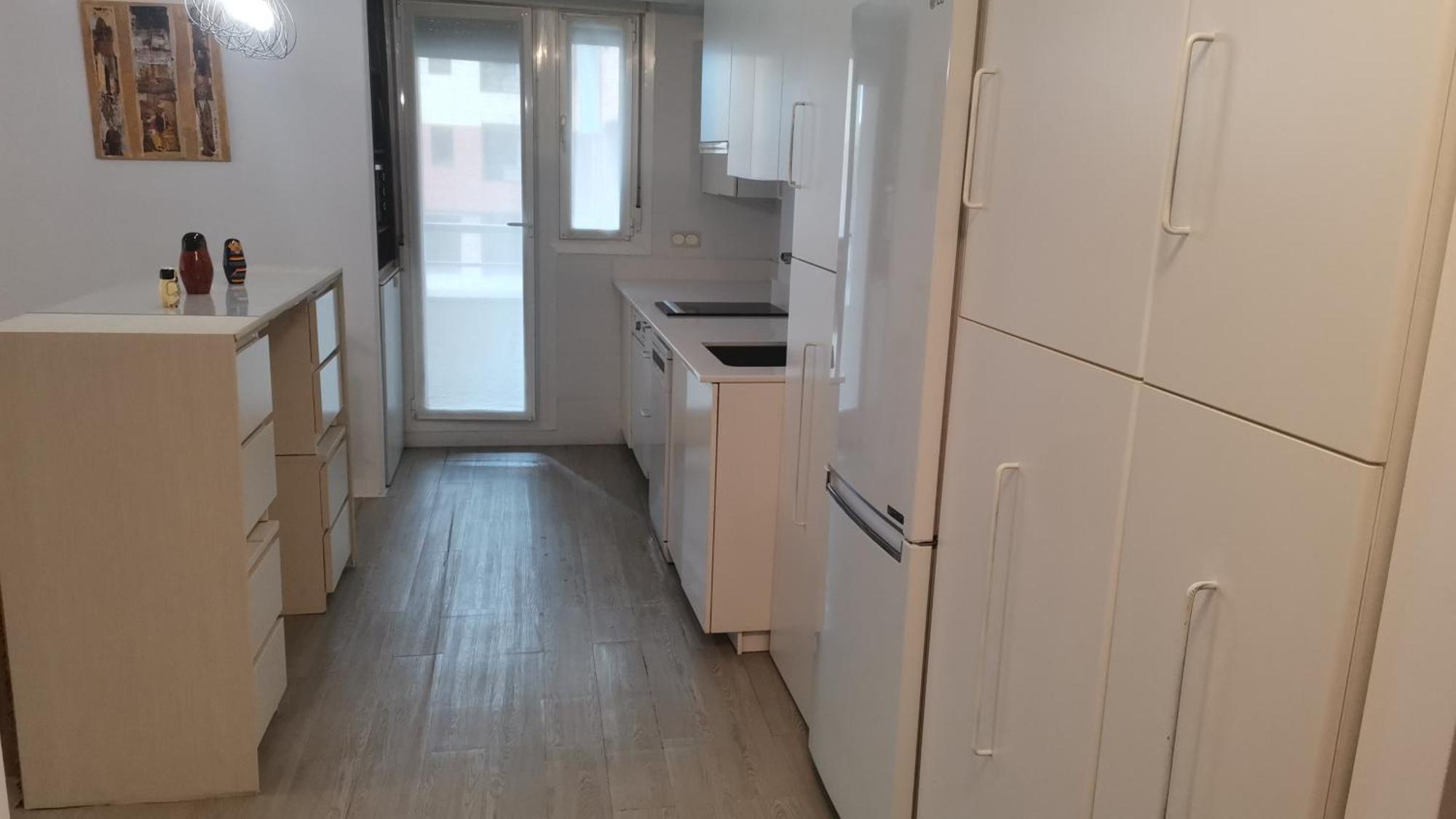 Apartamento Castro Urdiales Con Garaje Y Piscina ,Cerca Playa 外观 照片